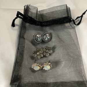 Classy earring bundle